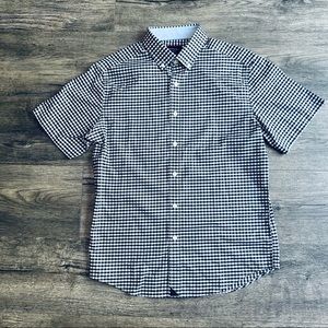 NWOT UNTUCKit, Slim Wrinkle-Free Short-Sleeve Button Down, Small